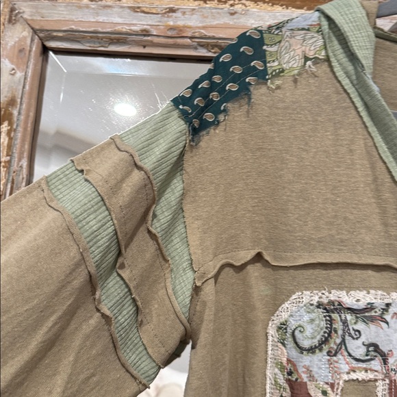 POL lightweight hoodie - Picture 3 of 4